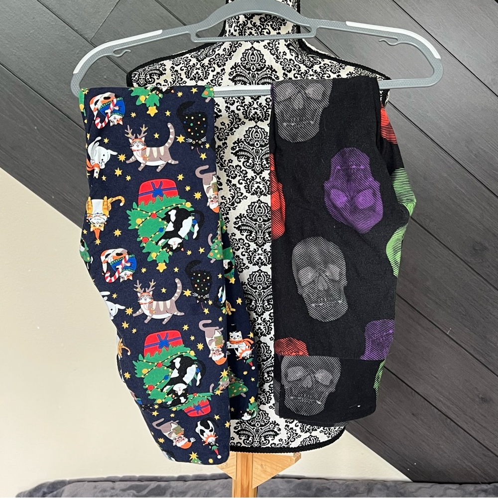 No Boundaries Bundle of Holiday Leggings-X-Mas & Halloween Women's XS
